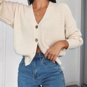 H&M V-neck Cardigan NWOT